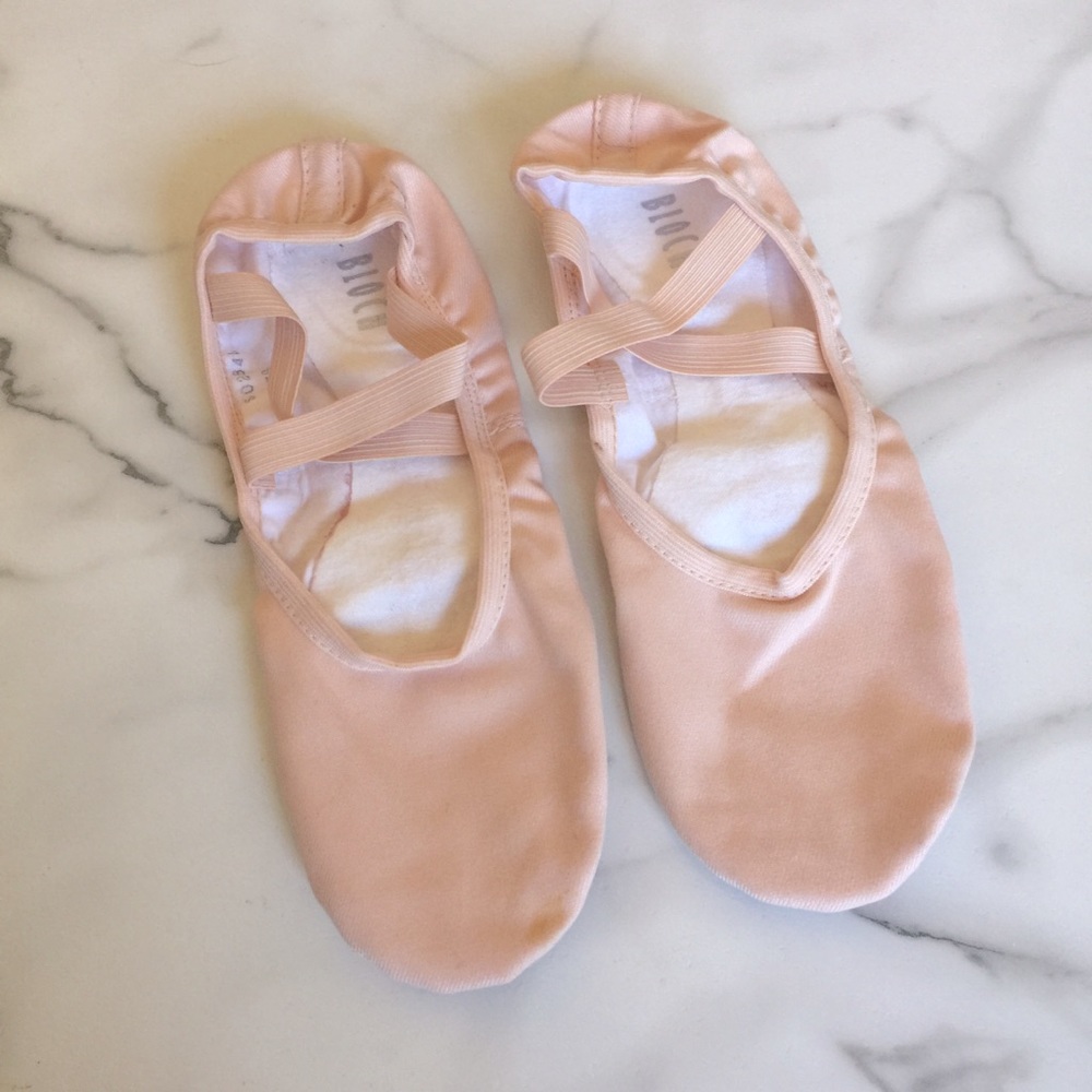 Bloch Pink Split sole canvas ballet Shoes 7b